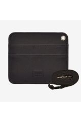 Boyundan Asilan Yaka Karti Siyah